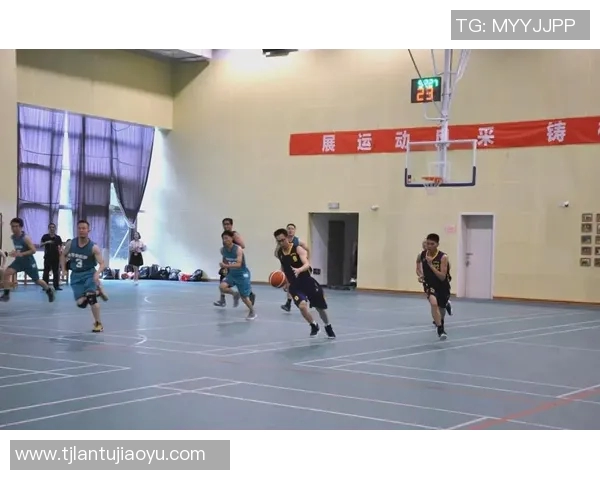 南京篮球队的拼搏之路城市联赛中的荣耀与挑战