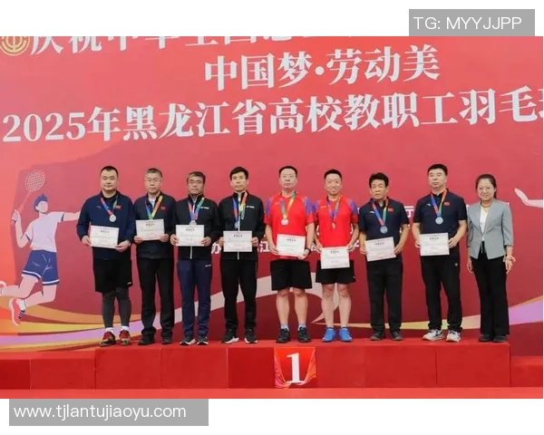 成都羽毛球队在全国羽毛球速度排行榜中荣获第九名展现实力与潜力