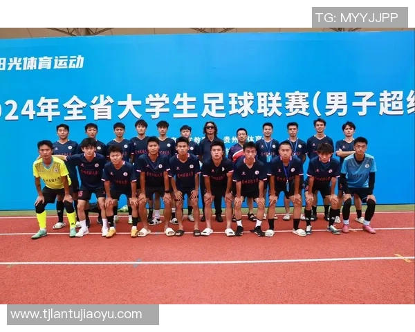 探寻最小众的足球明星他们在绿茵场上的独特魅力与故事